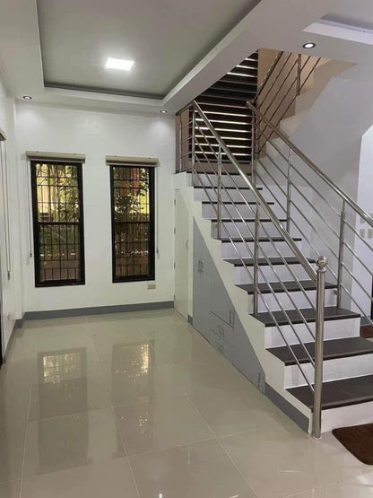 Modern Contemporary Home