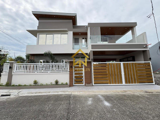 Furnised Modern Home