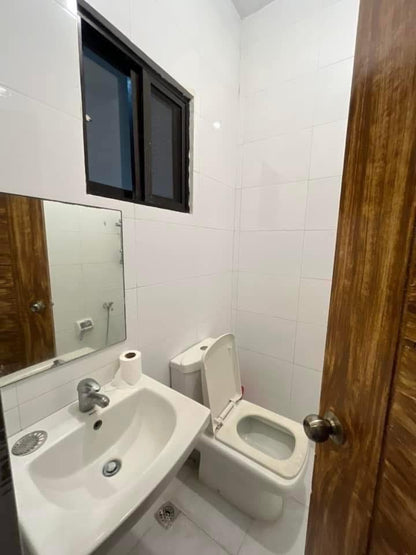 Furnished House With Pool