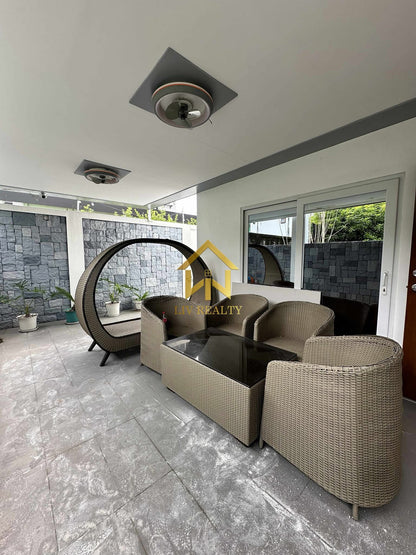 Furnised Modern Home