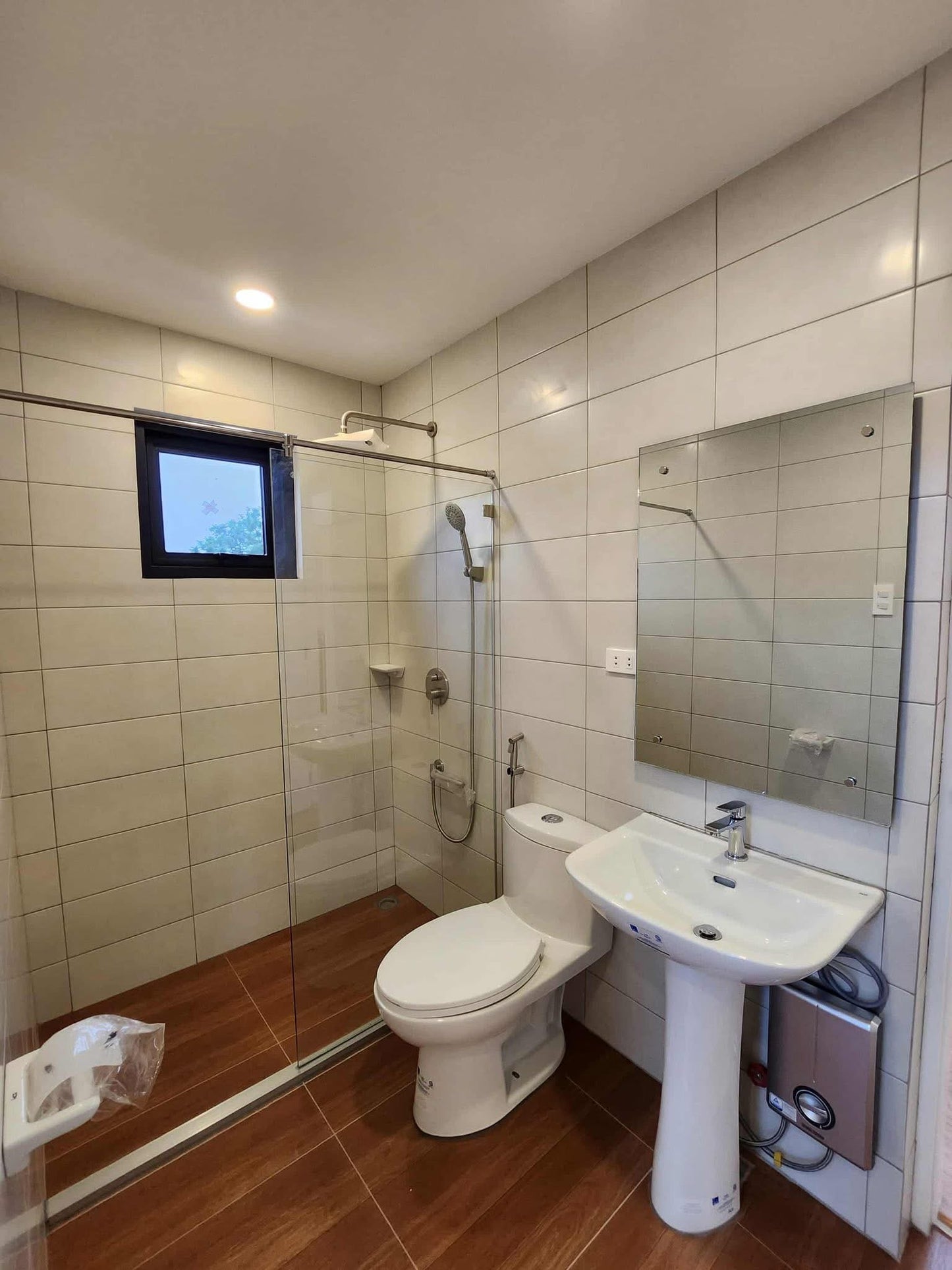 Elegant Modern Home with Pool