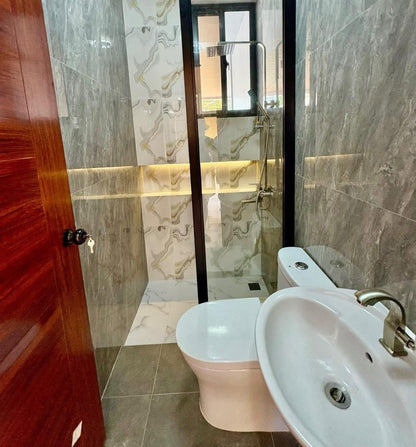 Modern Home with Pool