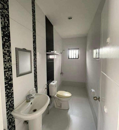 Furnised Modern House with pool