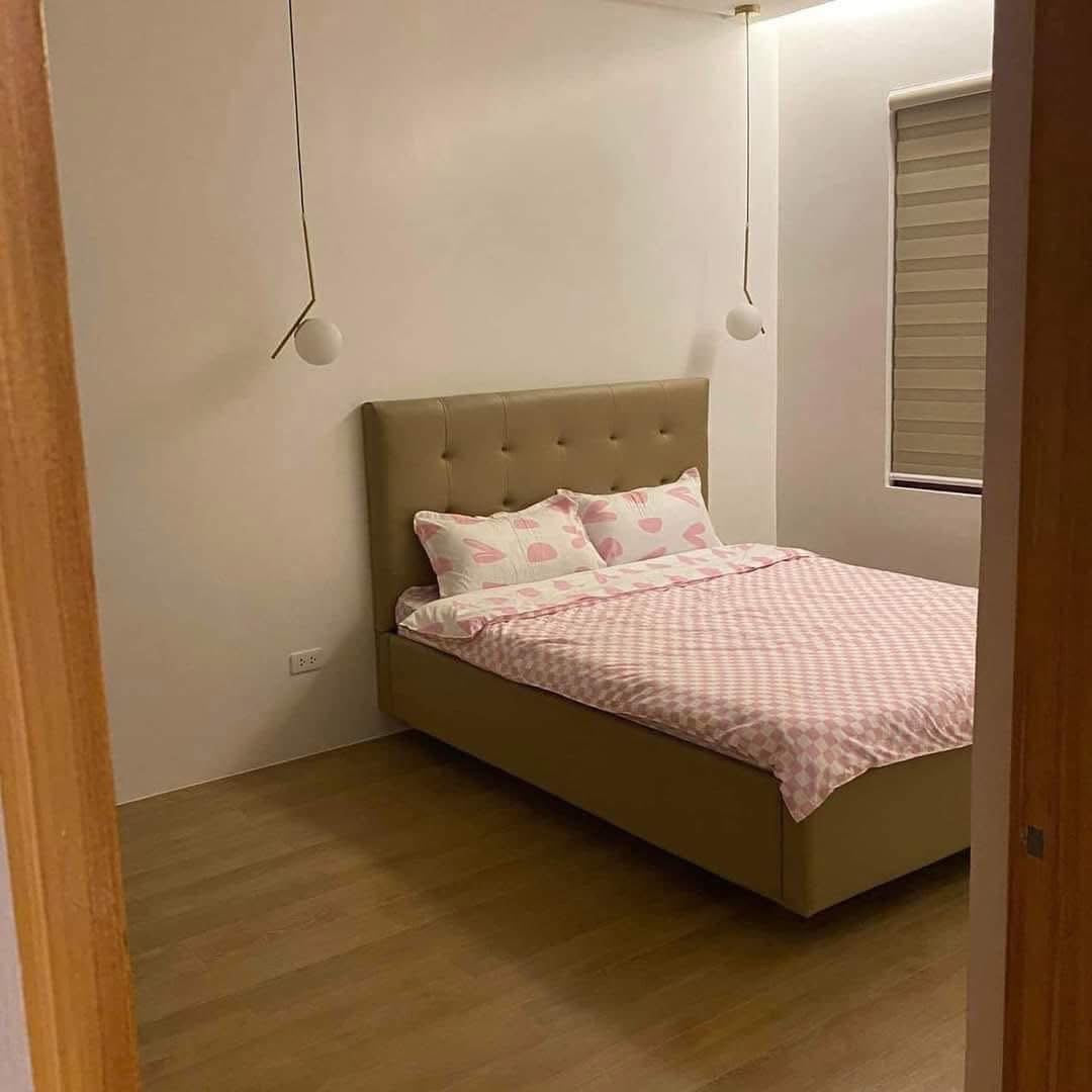 Spacious Modern home with Pool