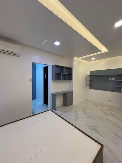 Spacious Modern Home