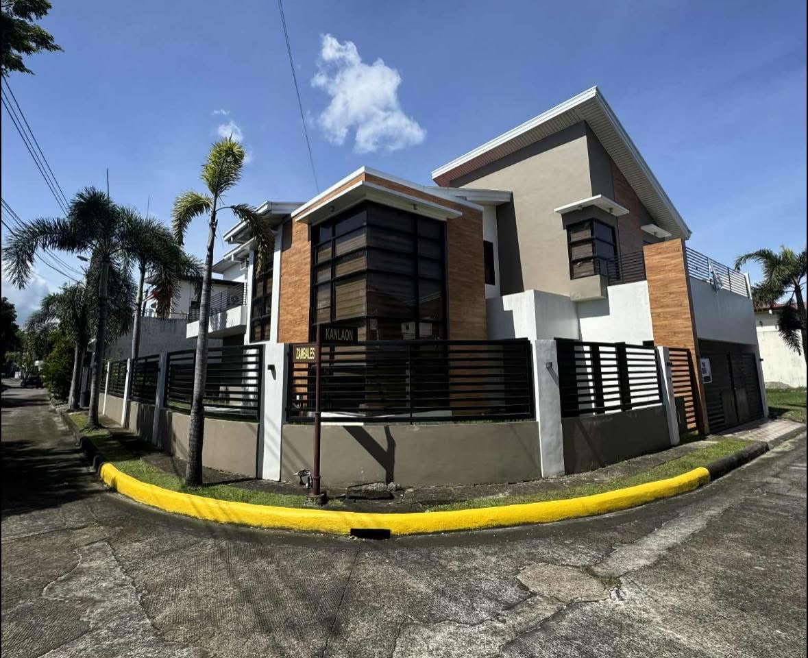 Furnised Modern House with pool