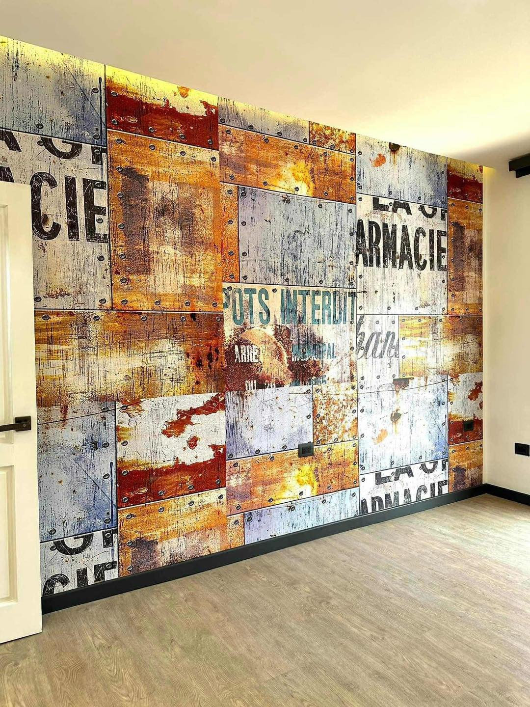 Huge House With Pool