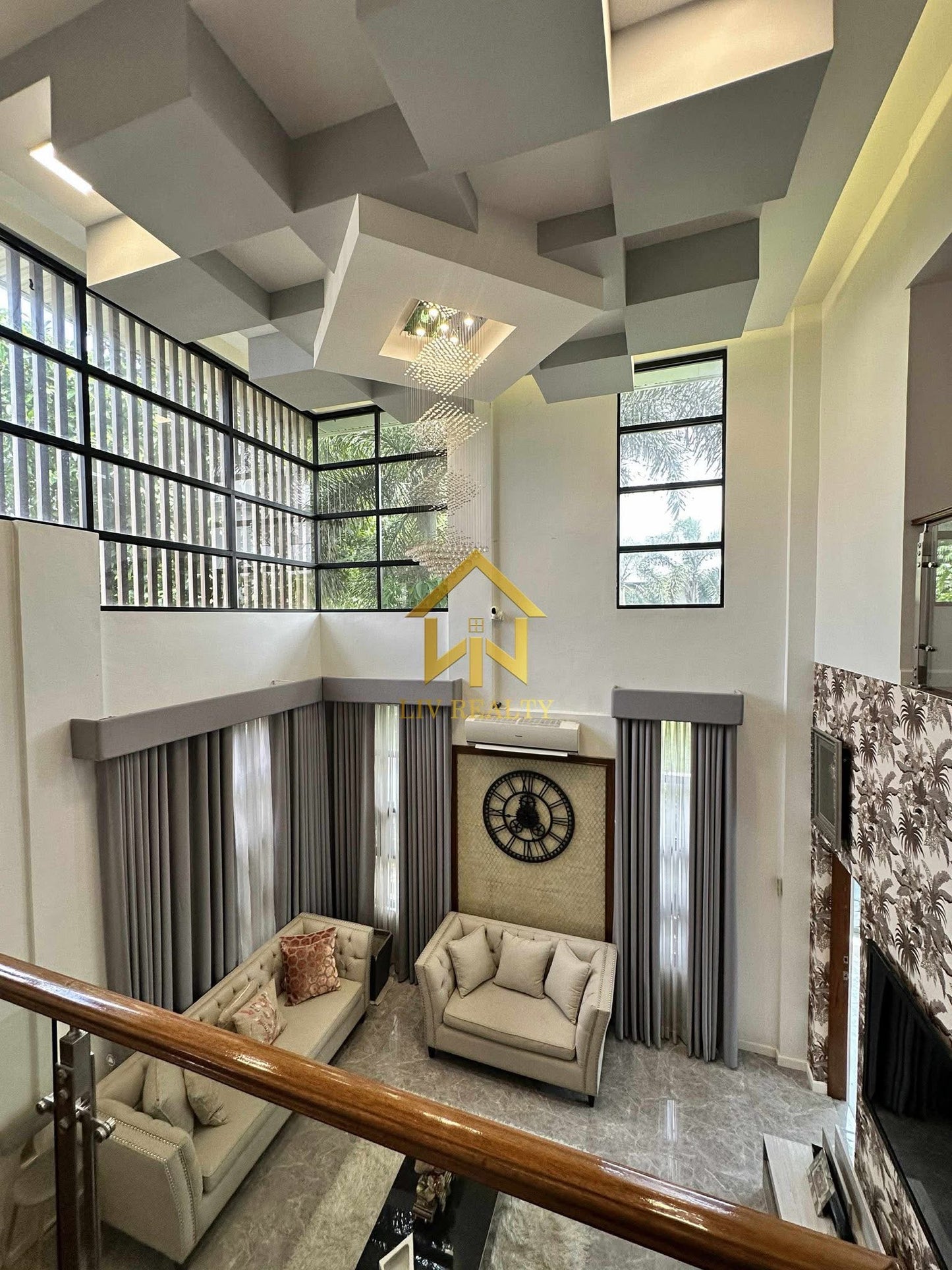 Furnised Modern Home