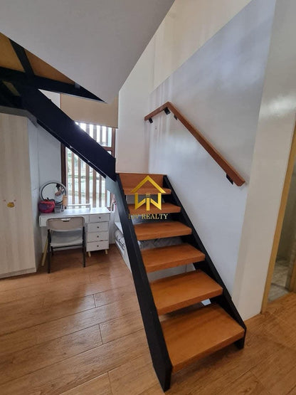 Unique Modern Elegant Home