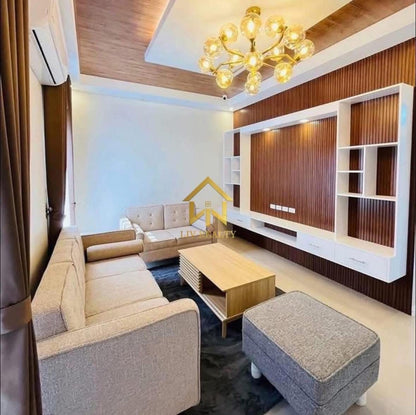 Modern Contemporary Home