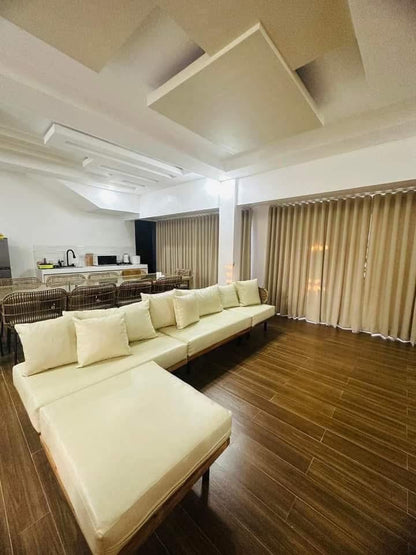 Villa house with pool