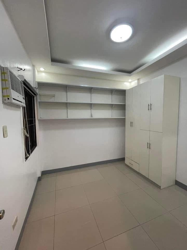 Modern Contemporary Home