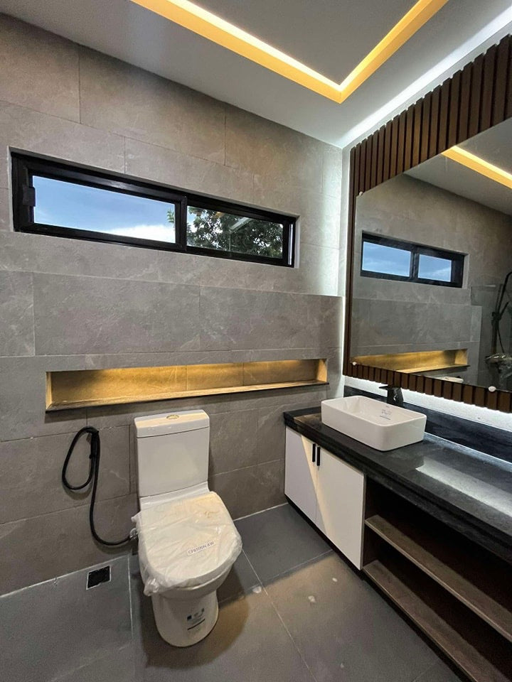 Elegant Modern House