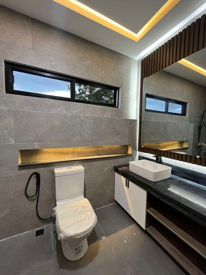 Elegant Modern House