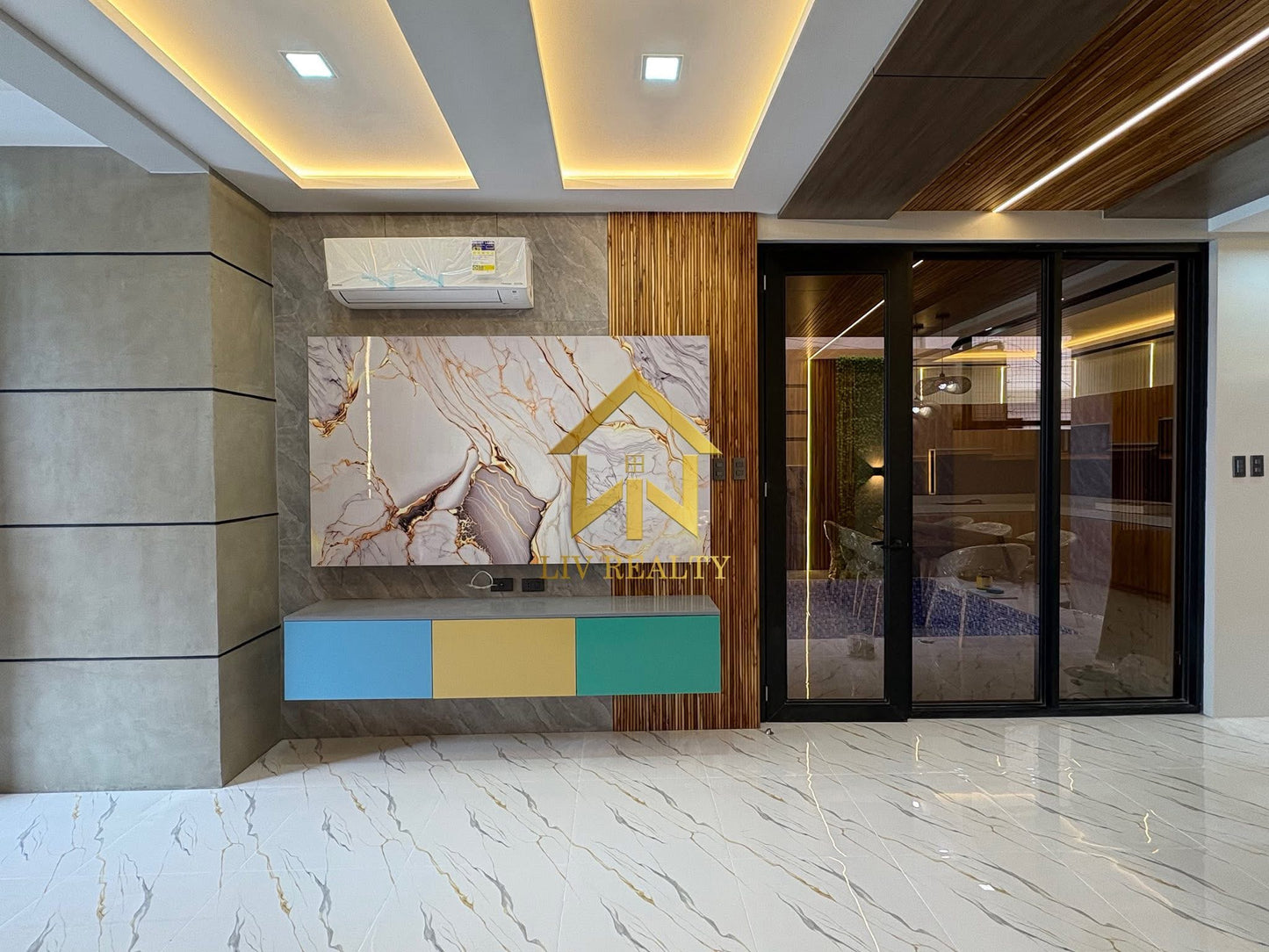 Stylish Abode With Pool