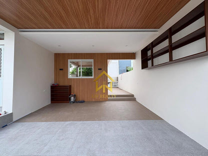 Furnised Modern Home