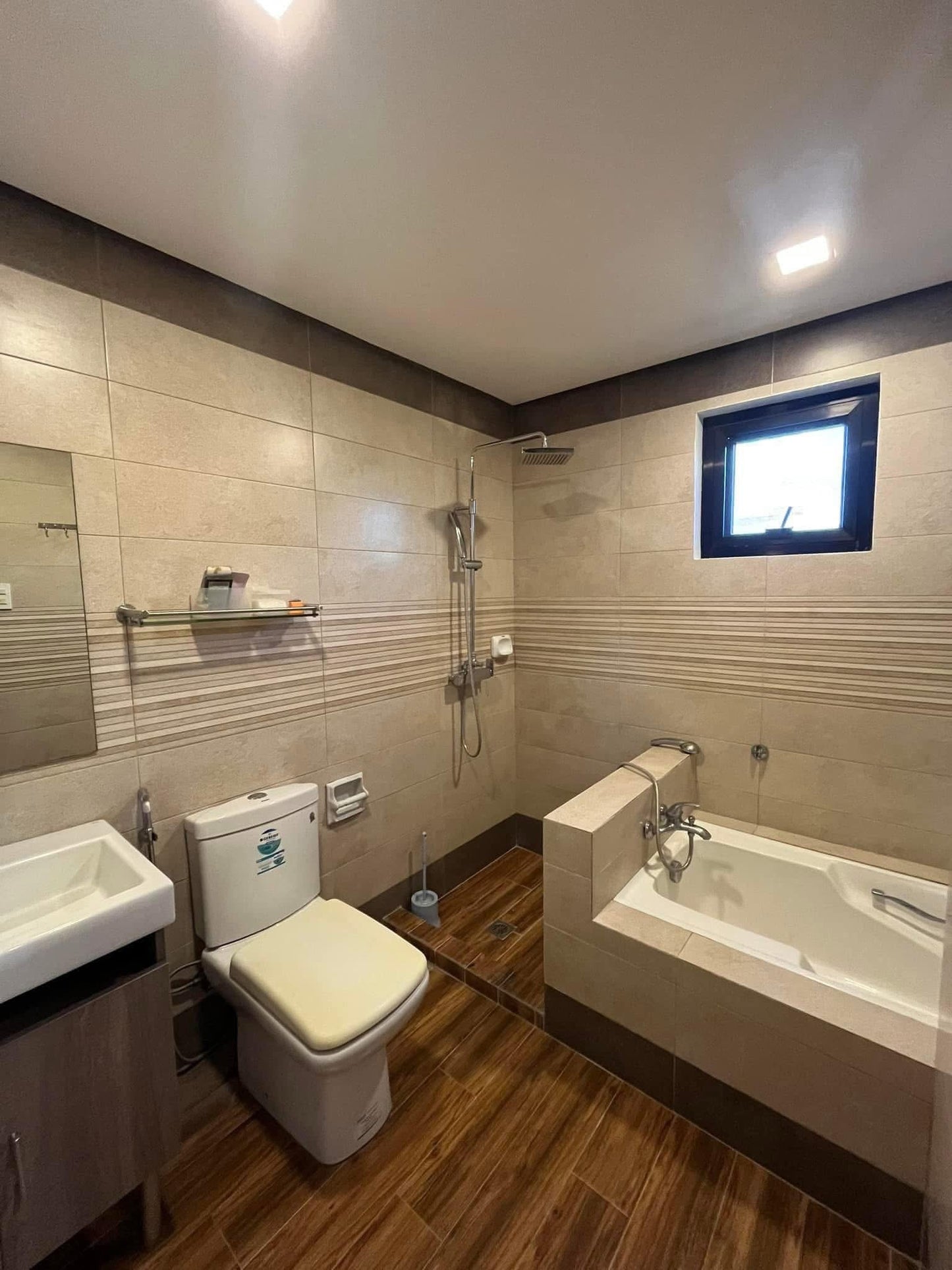 Spacious Modern Home