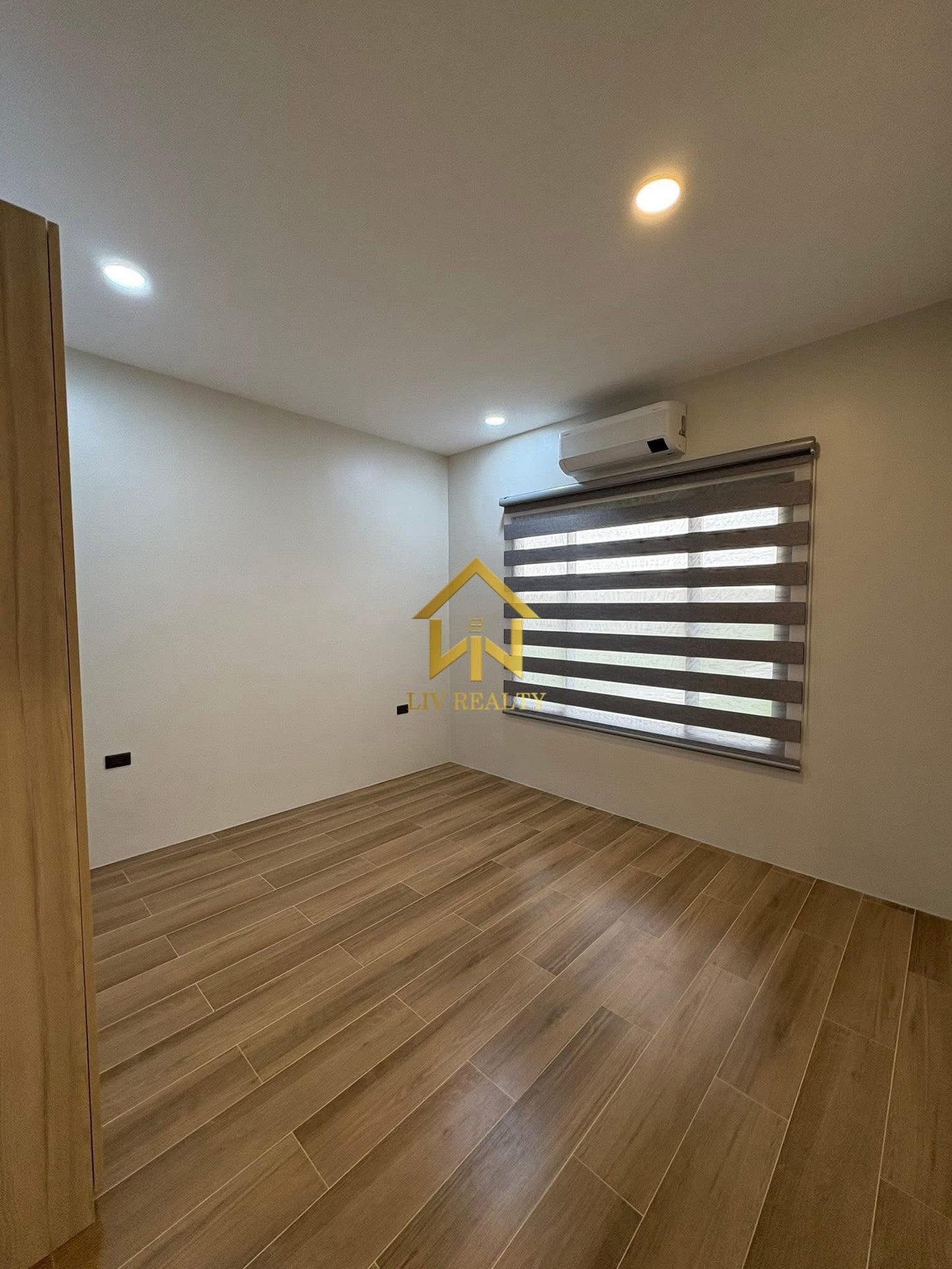 Modern Contemporary House