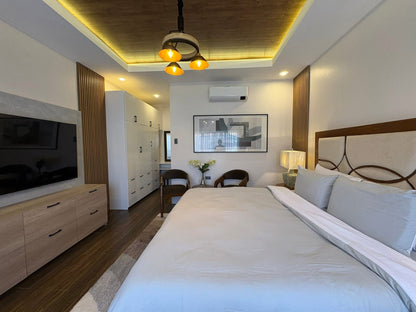 Furnished Modern Elegant Home