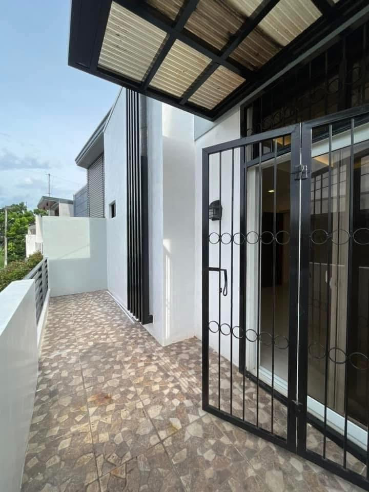 Furnished House With Pool