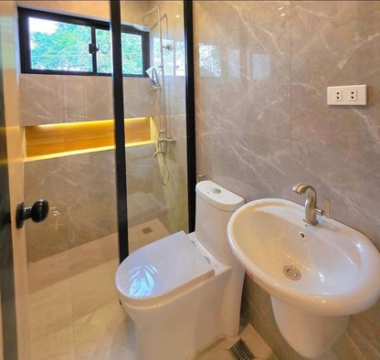 High Ceiling Bungalow