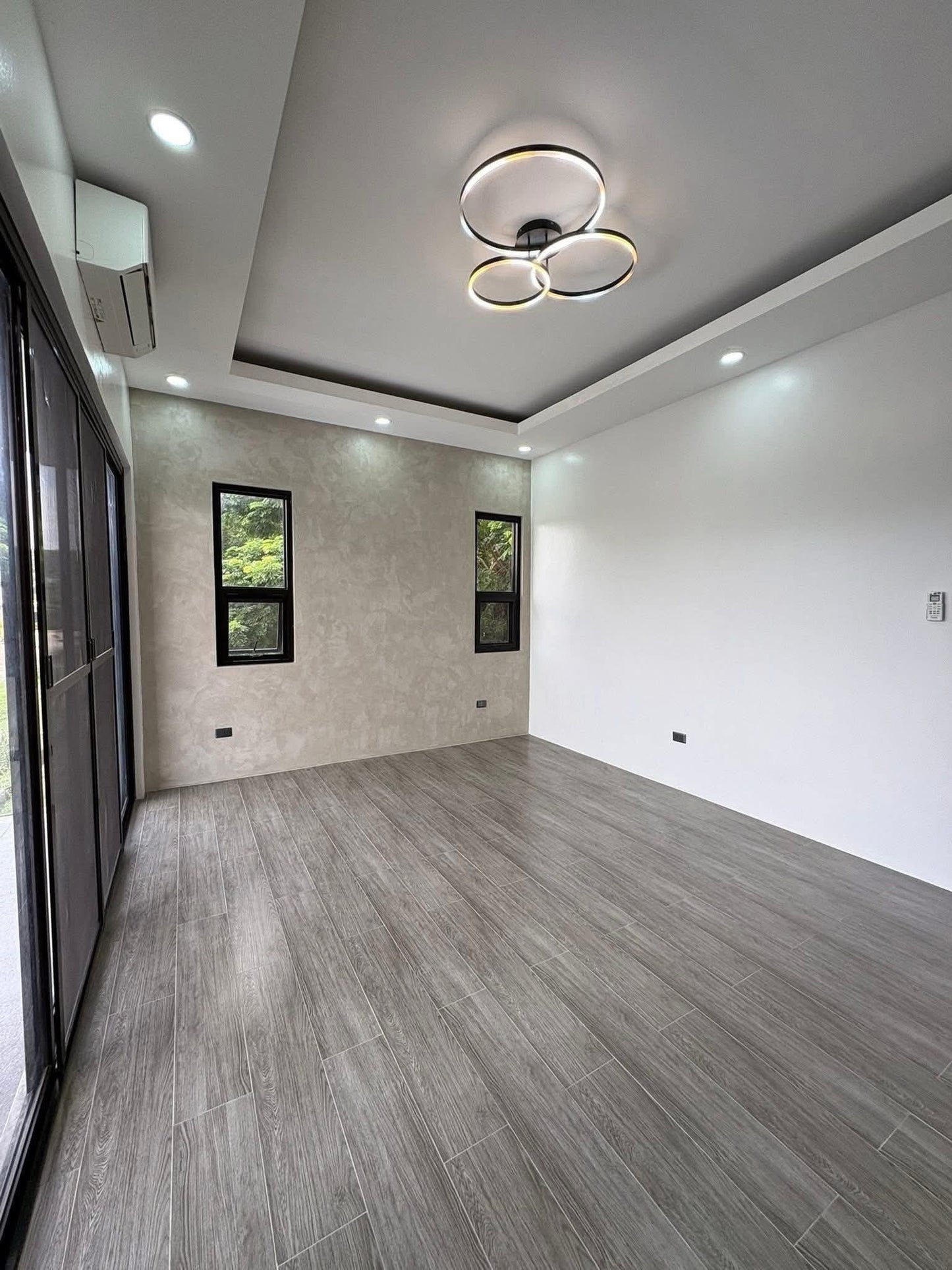 Modern Contemporary House