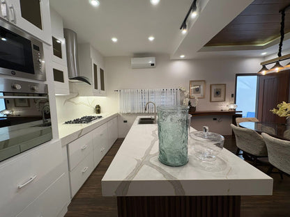 Furnished Modern Elegant Home