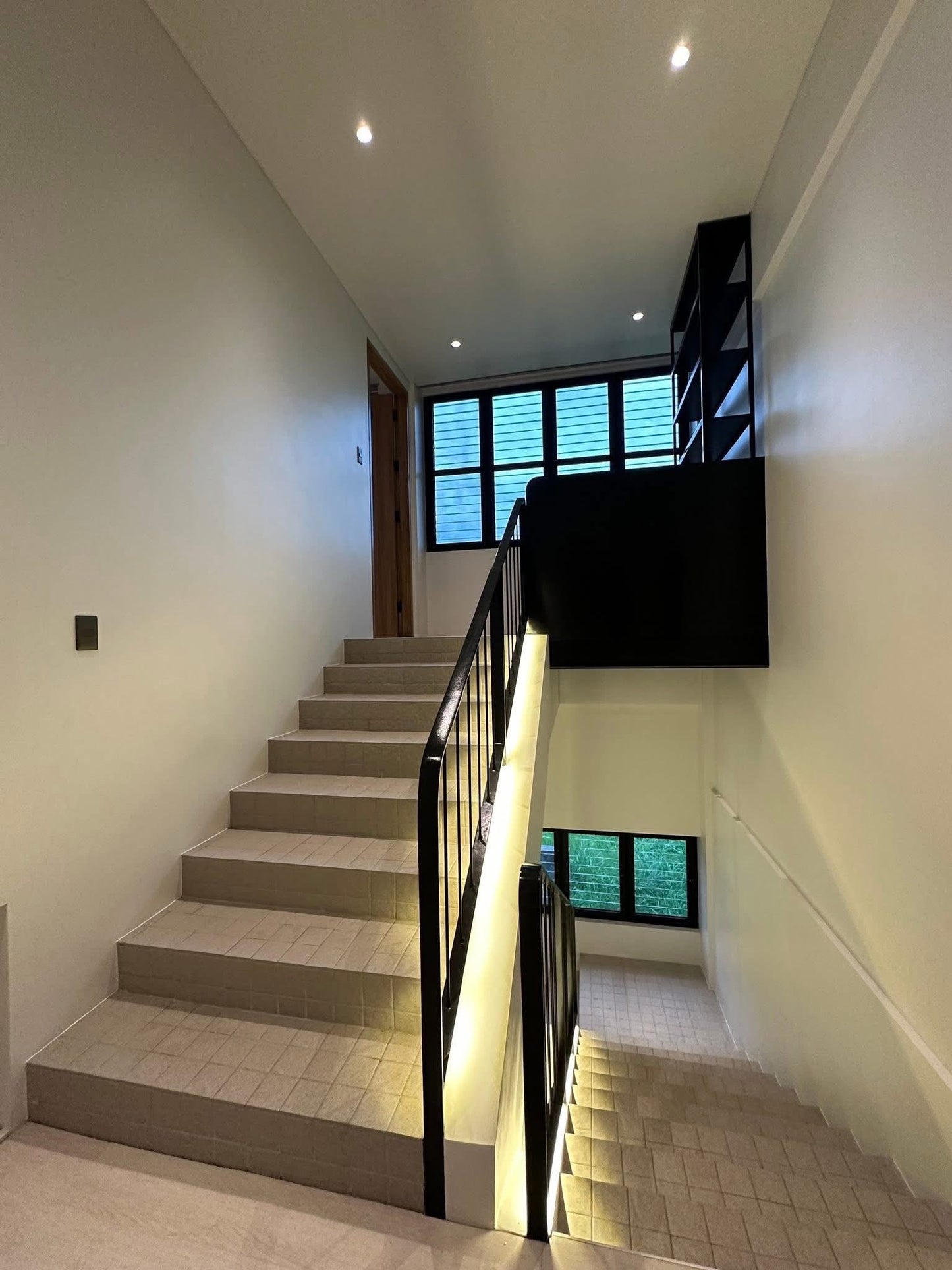 Furnised Modern Home