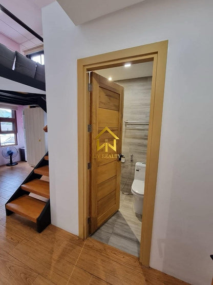 Unique Modern Elegant Home