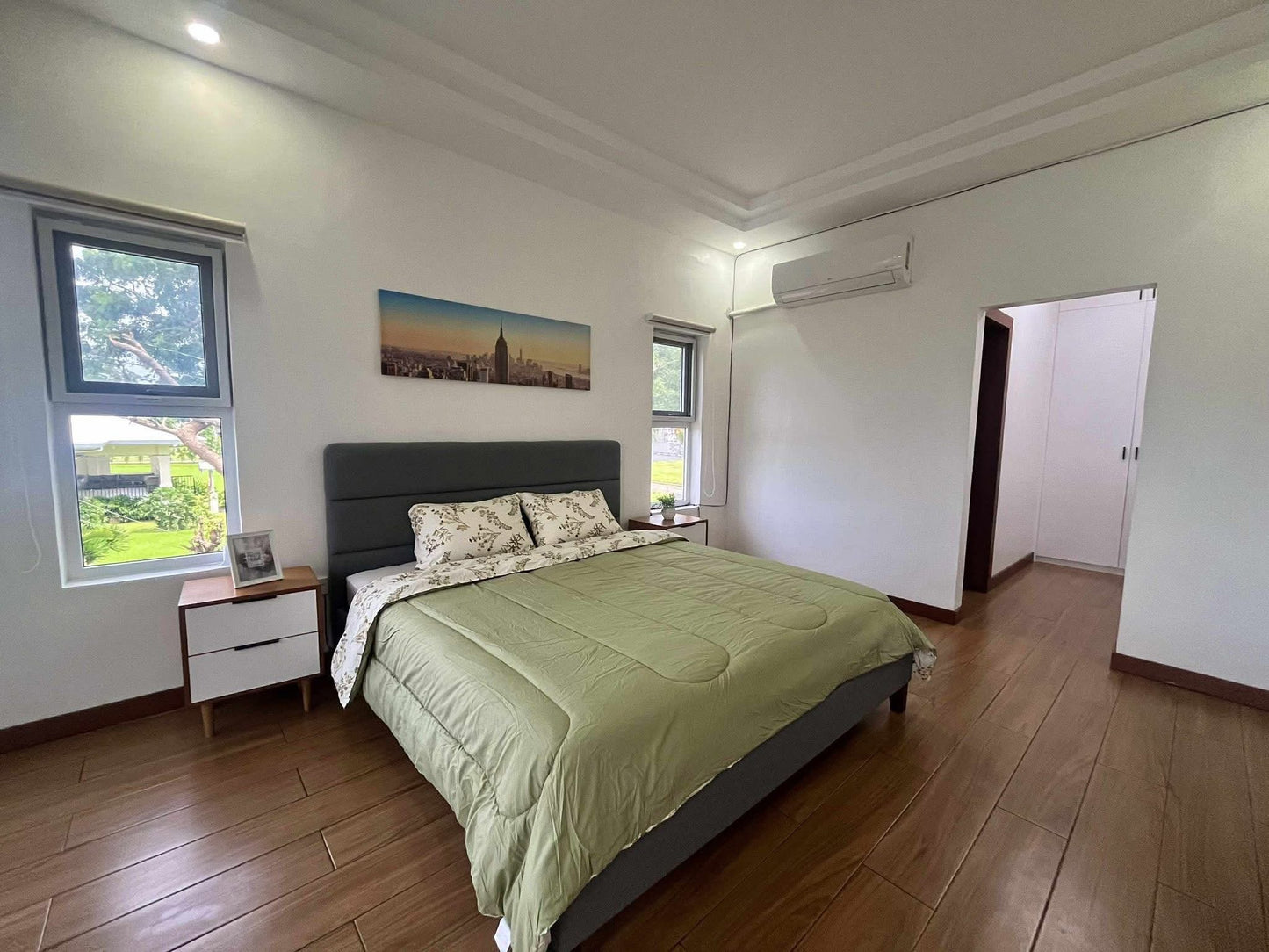 Elegant Contemporary