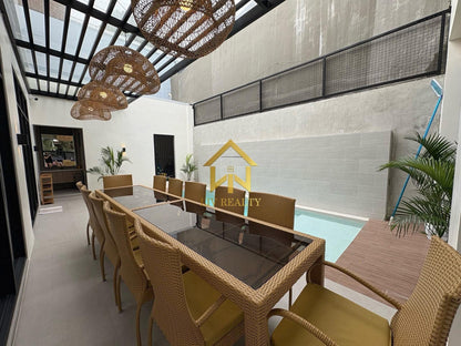 Modern Luxury Home with Generating income