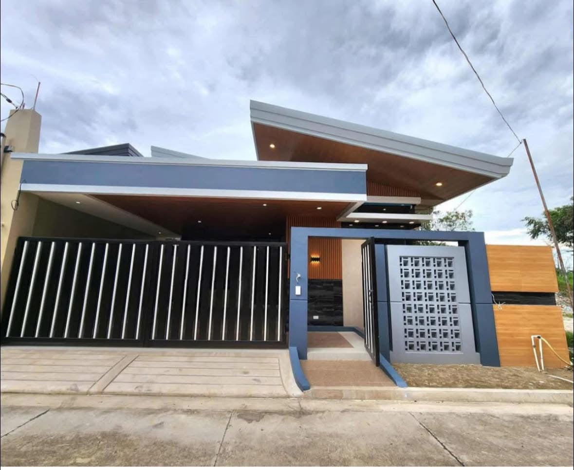 High Ceiling Bungalow
