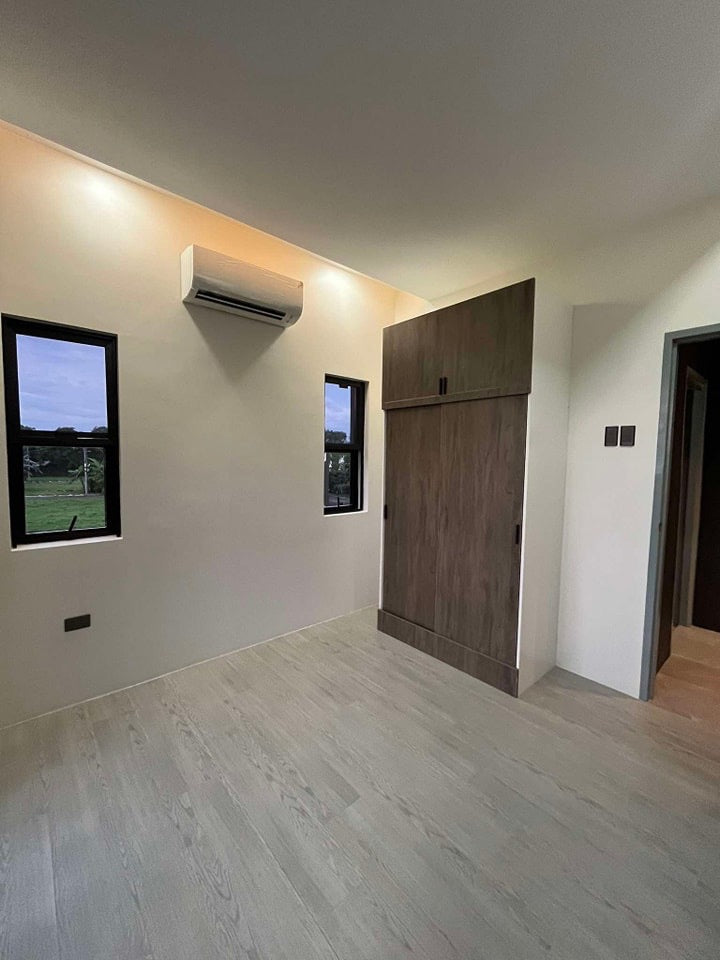 Elegant Modern House