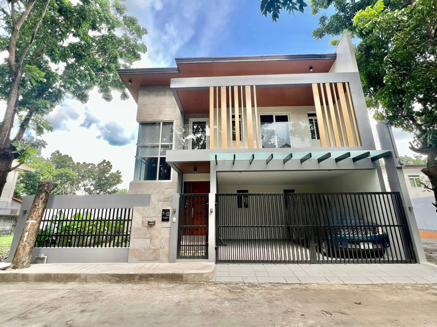 Modern Tropical Home