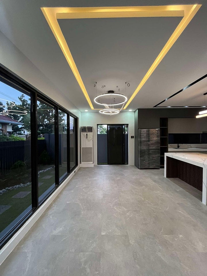 Elegant Modern House