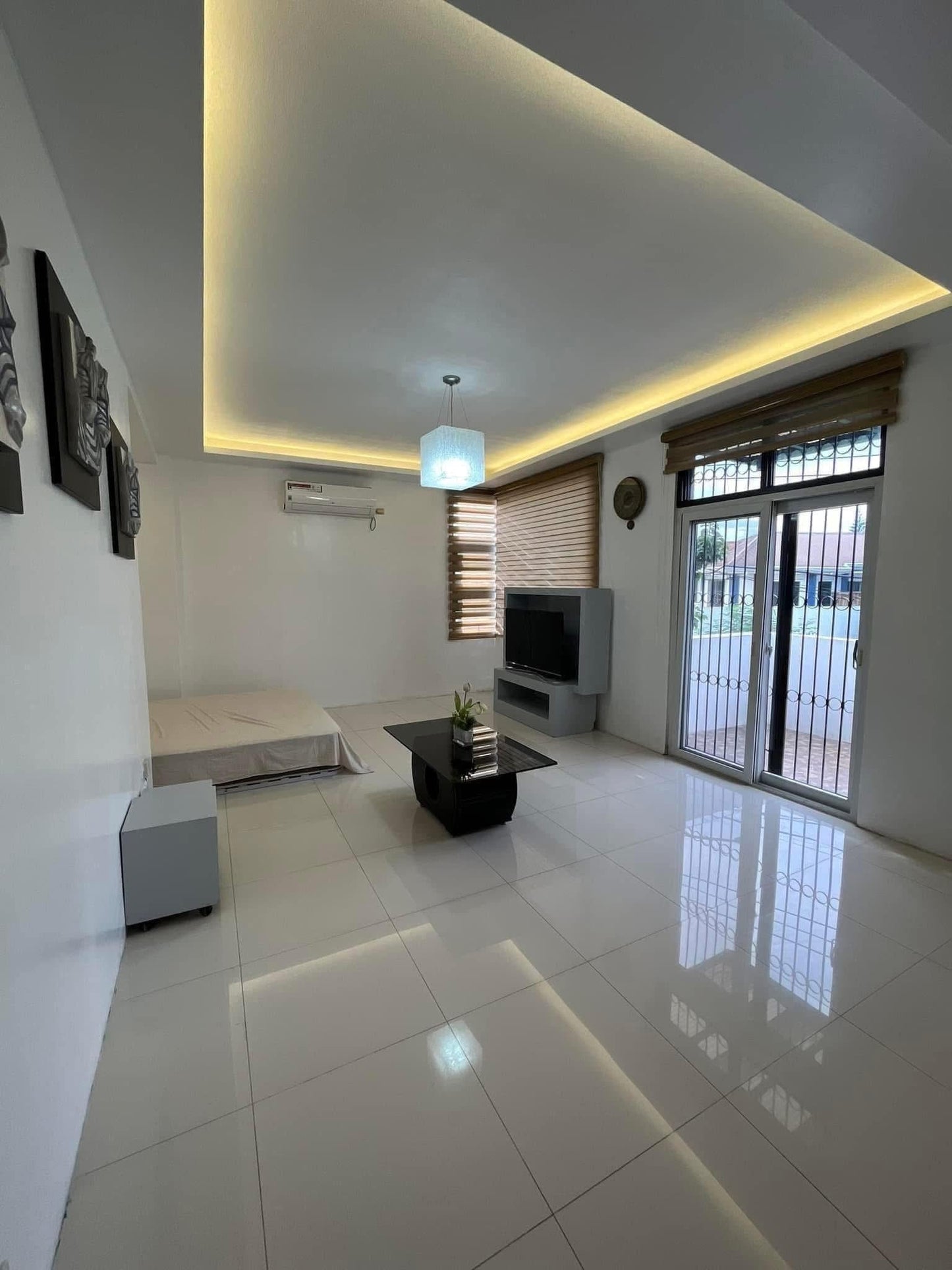 Furnished House With Pool