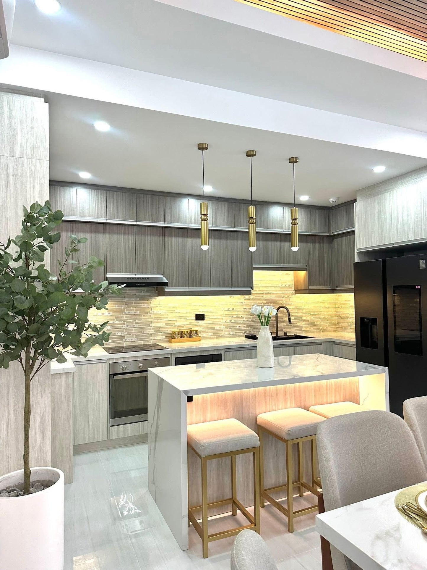 Smart And Solar-Powered Home w/ Pool