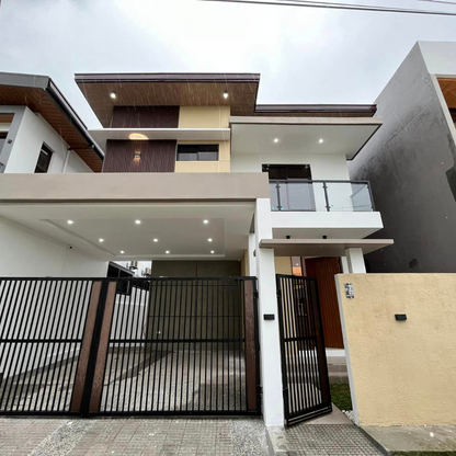 𝐅𝐔𝐑𝐍𝐈𝐒𝐇𝐄𝐃 𝐌𝐎𝐃𝐄𝐑𝐍 𝐇𝐎𝐔𝐒𝐄 𝐅𝐎𝐑 𝐒𝐀𝐋𝐄