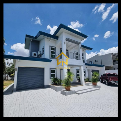 Pre-owned Big space House