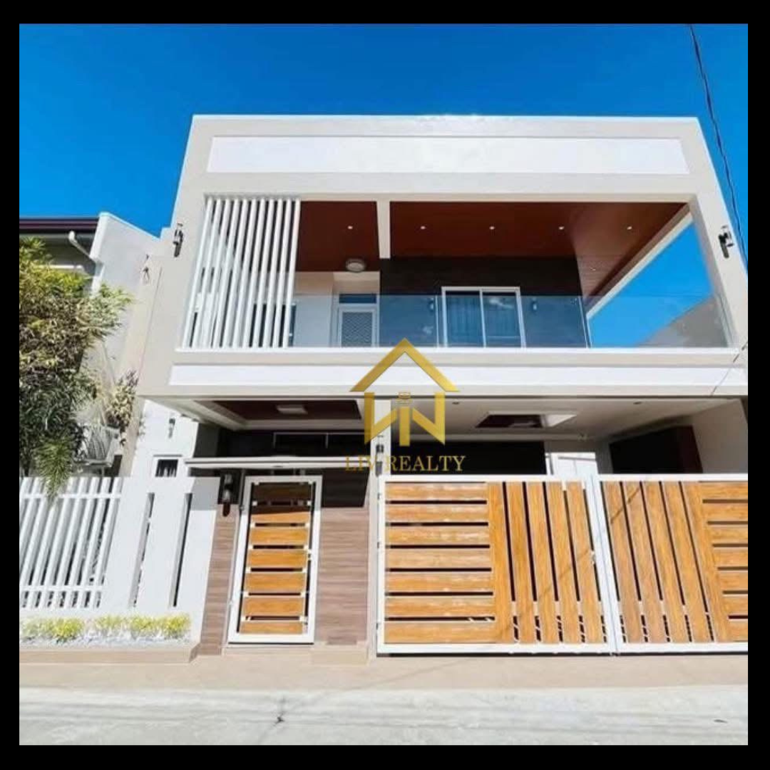 Modern Contemporary Home