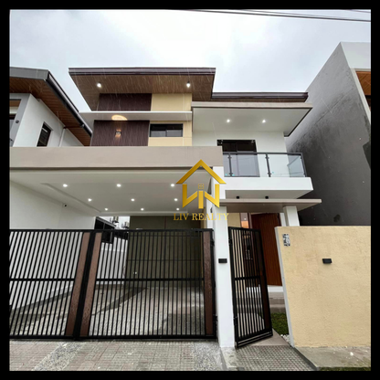 𝐅𝐔𝐑𝐍𝐈𝐒𝐇𝐄𝐃 𝐌𝐎𝐃𝐄𝐑𝐍 𝐇𝐎𝐔𝐒𝐄 𝐅𝐎𝐑 𝐒𝐀𝐋𝐄